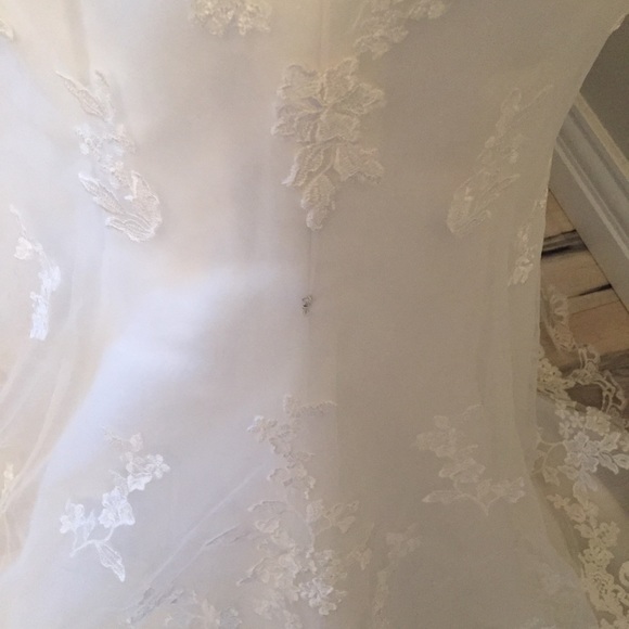 Maggie Sottero Wedding Dress🌻Host Pick🌻 - Picture 10 of 14